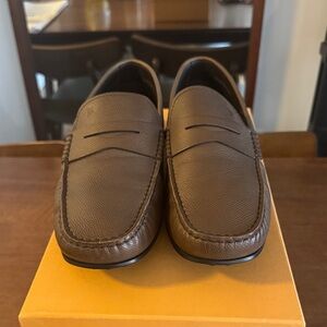Tod’s Men's City Gommino Leather Penny Loafers in Brown Leather UK 8 (US 9)